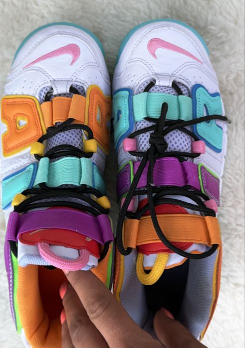 Nike Uptempo оригинални  дамски сникърси 39 номер