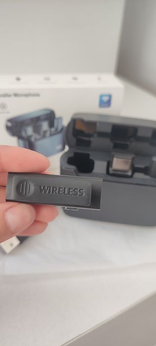 Петличные микрофоны Wireless Lavalier Microphone