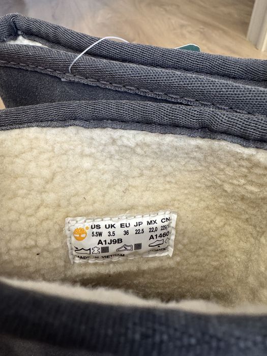 Ботинки с мехом,новые,Timberland