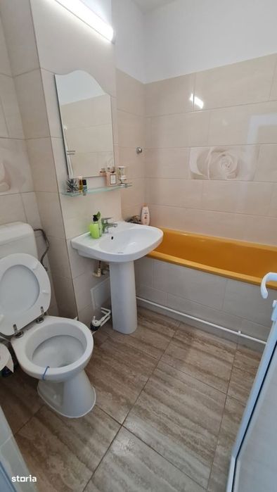 Apartament 3 Camere, decomandat | Centrală Proprie | Mega Mall | 77 mp
