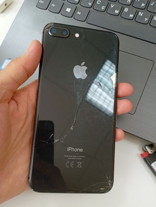 Iphone 8 plus заблокан