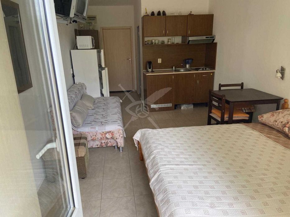 Продава се Едностаен апартамент в к.к. Слънчев бряг - 35 кв.м за 1100 €/кв.м - Снимка #3
