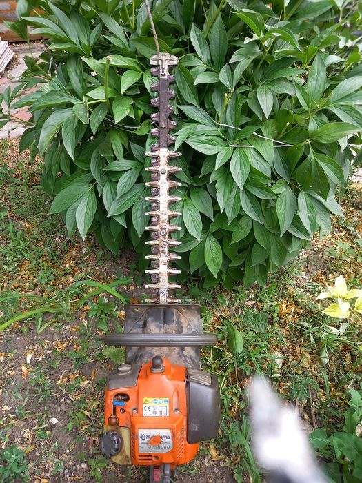 Кусторез бензиновый Husqvarna