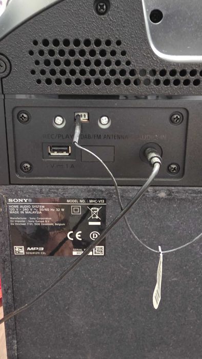 Блутут колона SONY