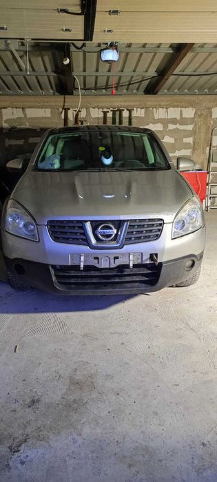 Nissan Qashqai J10  2.0 dci
