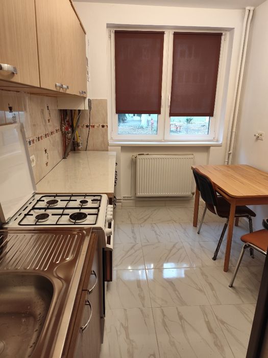 Apartament 2 camere zona centrală