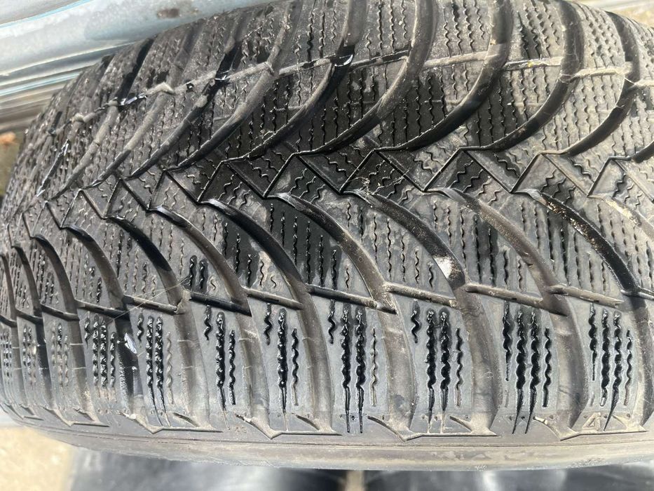 Зимни гуми 205/55/16 с летни джанти