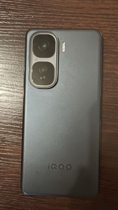 iqoo neo 10 Продам