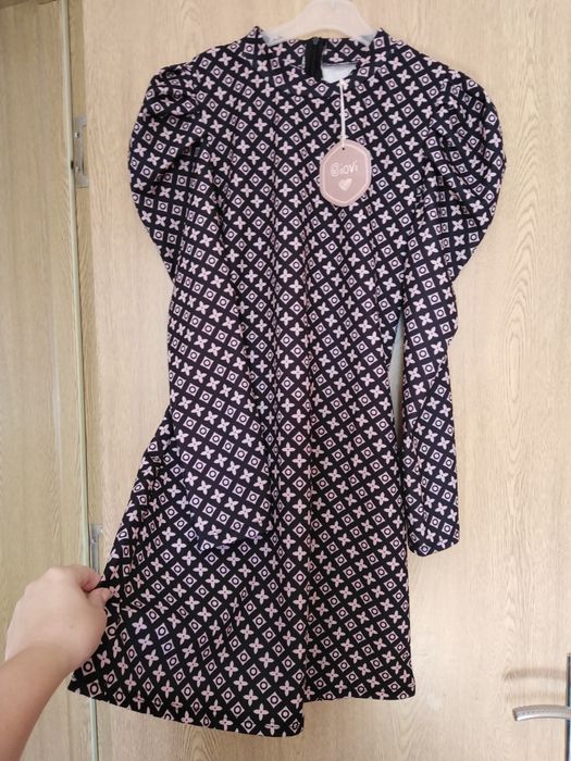 Рокля-туника в прекрасен есенен десен