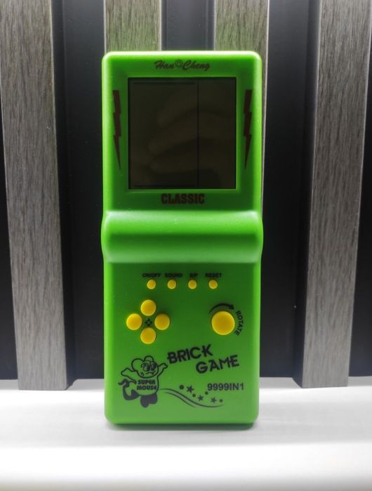 Продам тетрис Brick Game