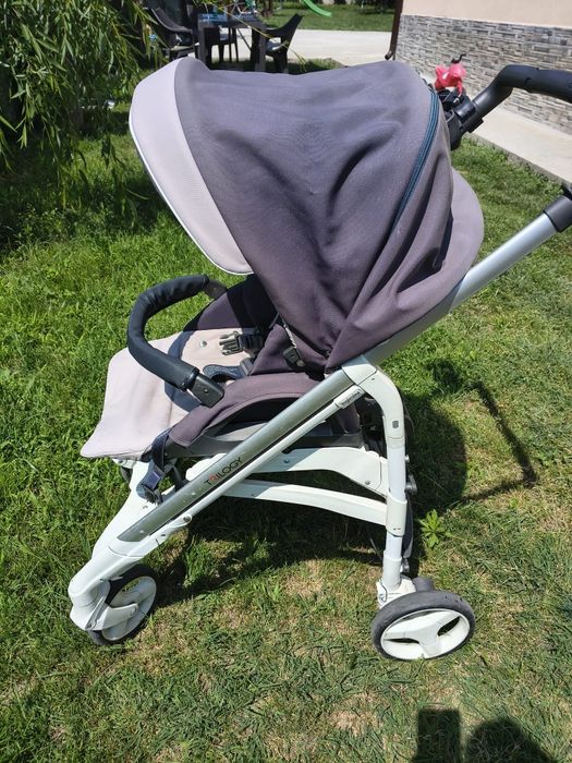 vând căruț 3 in 1 inglesina triolgy