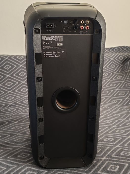 Boxă portabila Bluetooth Sony GTK-XB60 (Audio Customizare Pro)