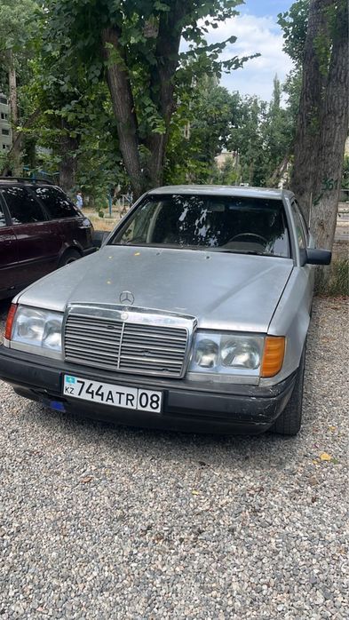 Mersedes-benz230