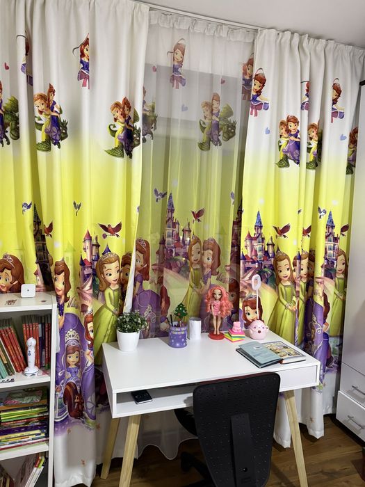 Perdea si draperii  fete
