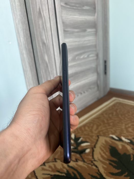 Samsung A02S holati yaxshi