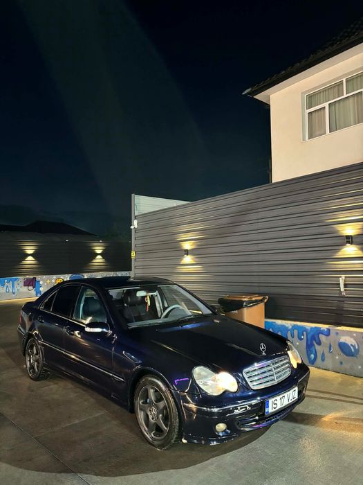 Mercedes Benz C220 CDI W203
