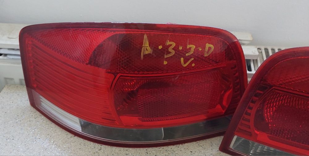 Stop Tripla dreapta stanga Audi A3 8P european