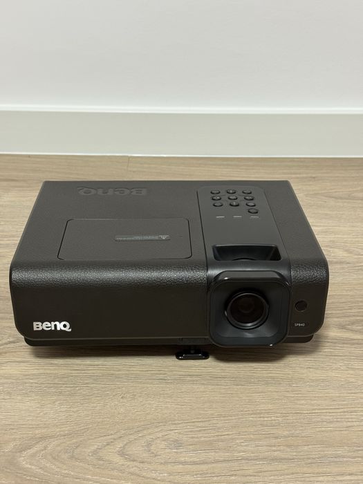 Videoproiector BenQ SP840 Full HD 1080p, 4000 ANSI + geantă