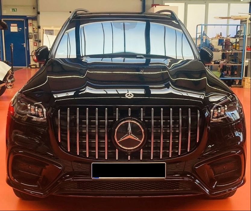 X167 AMG line предна броня Facelift GLS  mercedes решетка емблема