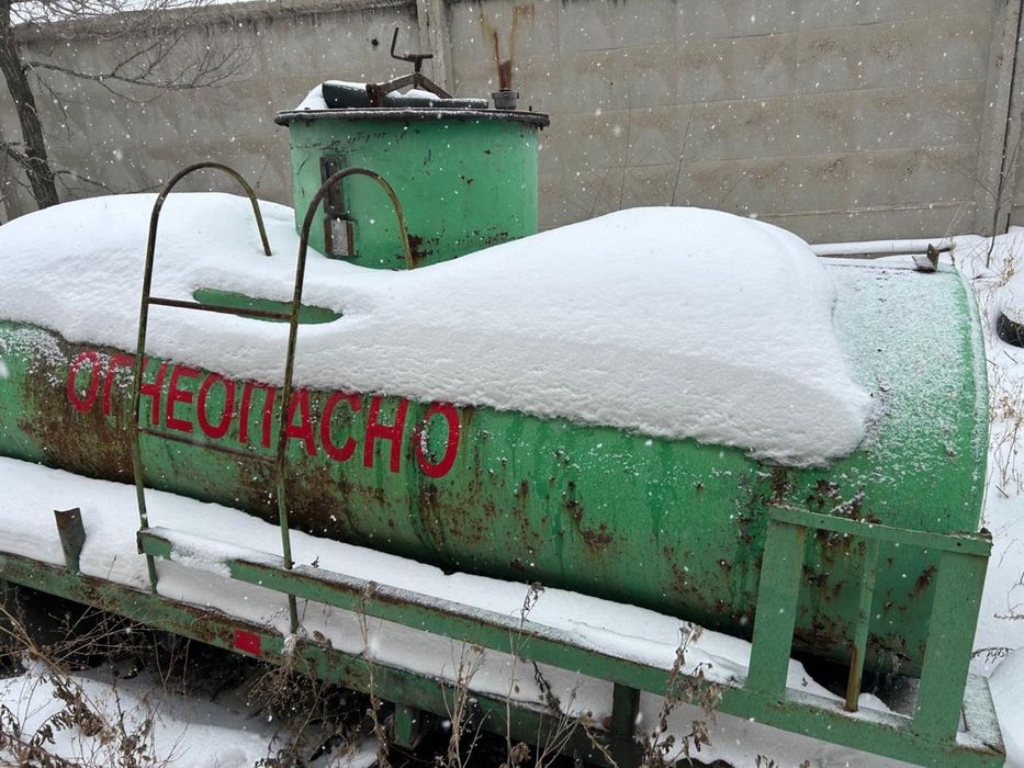 Цистерна от бензовоза