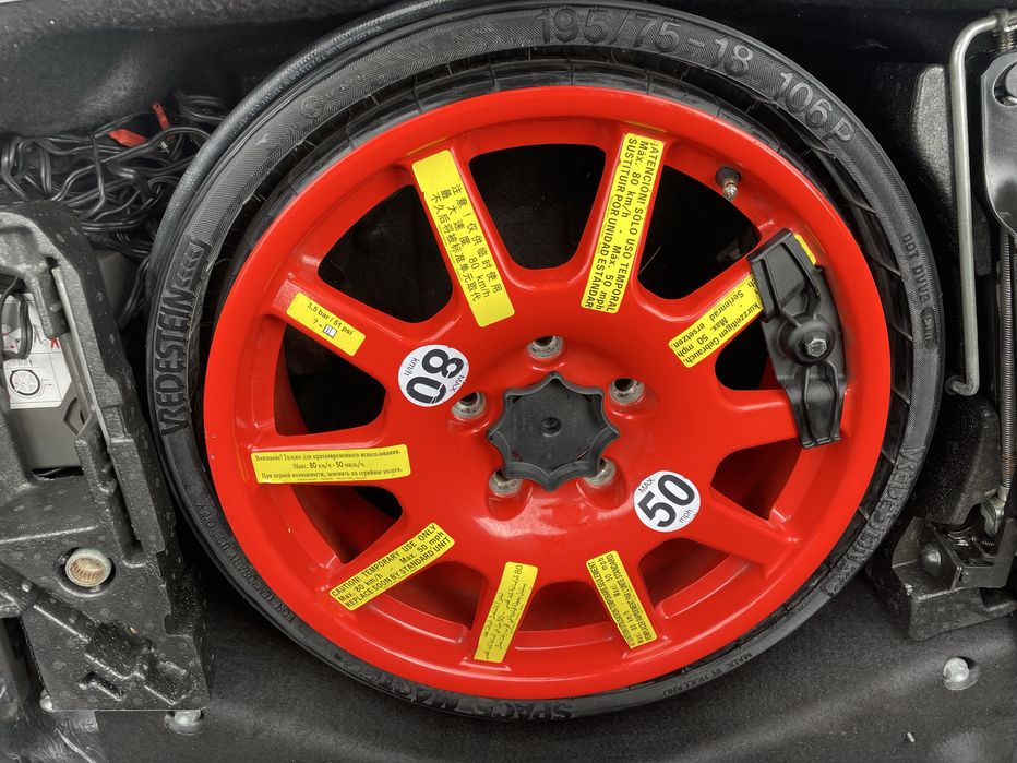 Оригинален комплект батерица porsche Cayenne