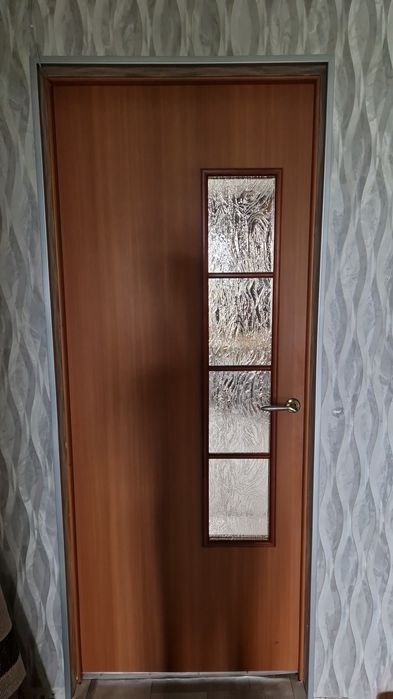 Продам межкомнатные двери