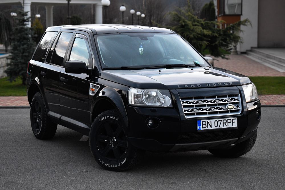 Land Rover Freelander 2 – 4x4 – 5 locuri – Autoutilitară