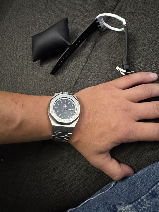 AP x Swatch Royal Pop