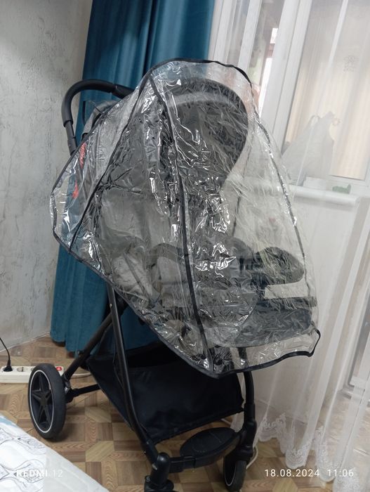 Продаю детскую коляску