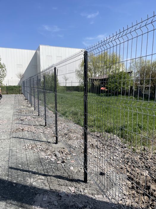 Construim  Garduri si porti auto