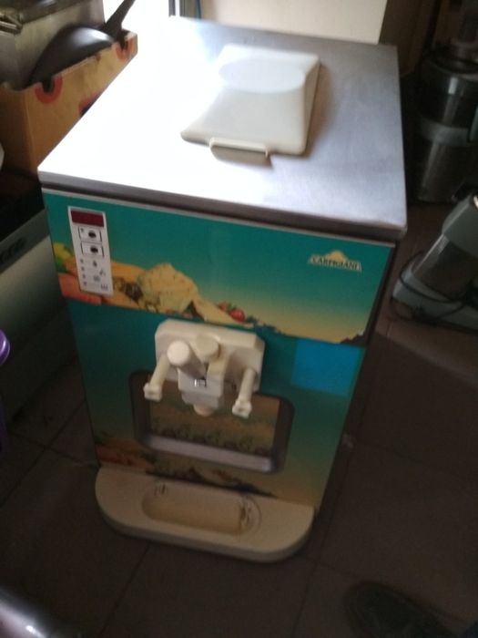 Сладолед машина Miss yogurt