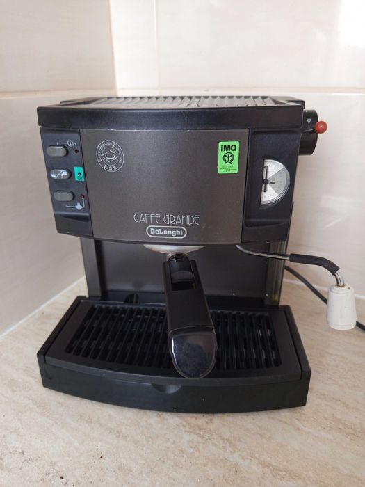 Кафе Машина  DeLonghi Ty. BAR-M39F