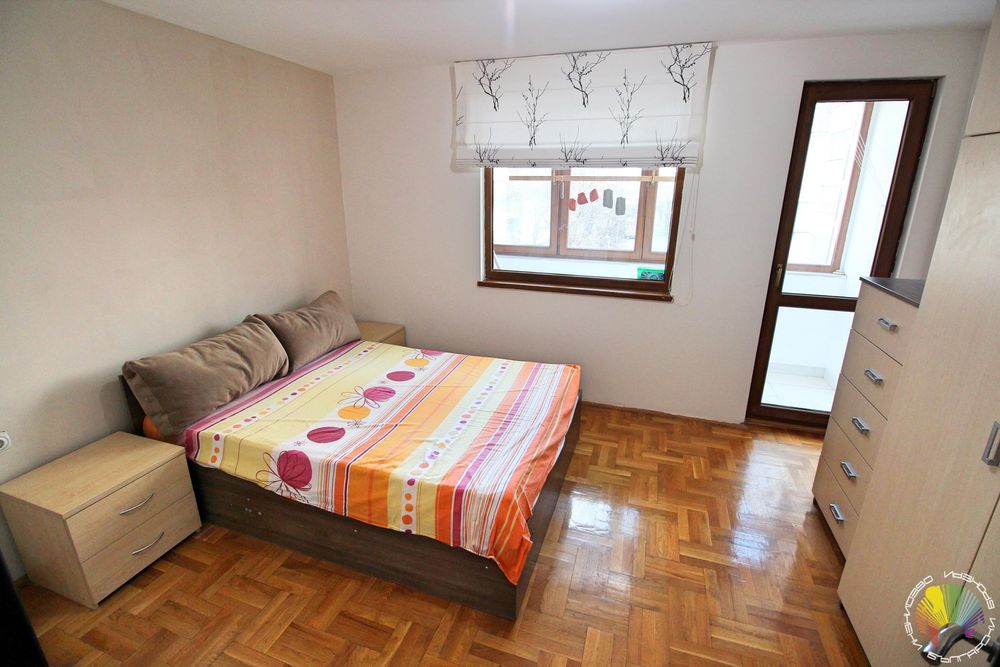 Дава се под наем Двустаен апартамент в Бургас, Център - 60 кв.м за 408 € - Снимка #9