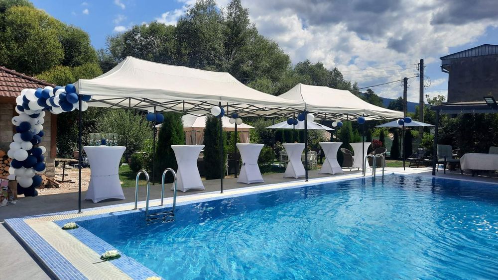 Шатри,маси и кетъринг оборудване под наем!