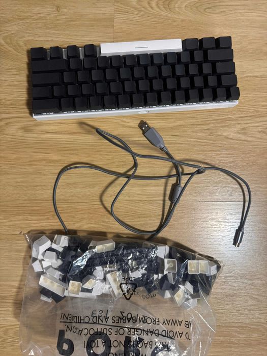 MotospeedCK62 tastatură mecanică , Bluetooth, SH, funcționează perfect