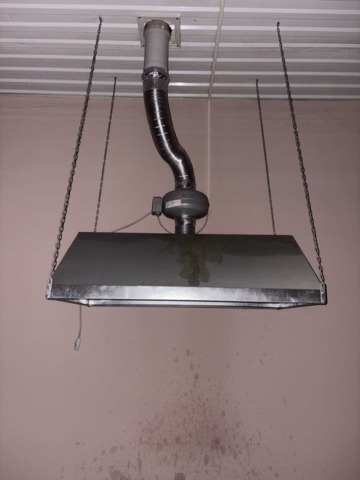 Вытяшка с моторчиком