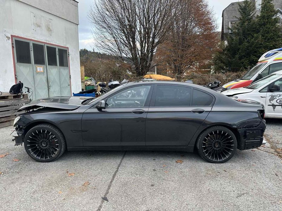 Бмв Ф01,730хд,258кс на части(Bmw f01,730xd,258hp na chasti)