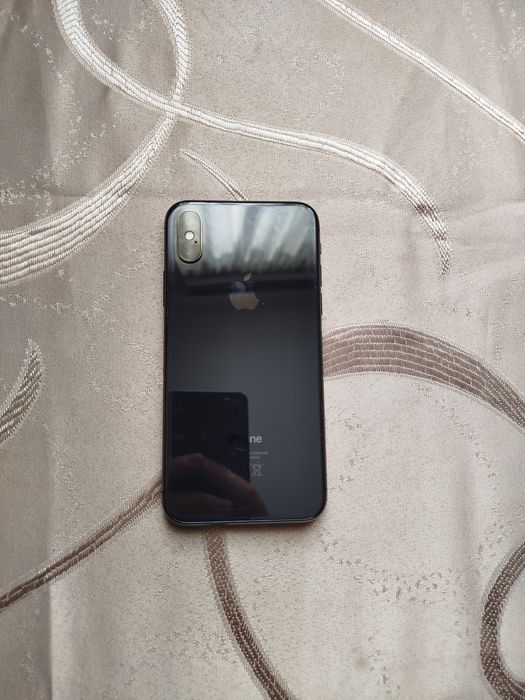 iPhone X foarte bun