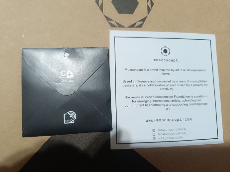 Adidași Moaconcept