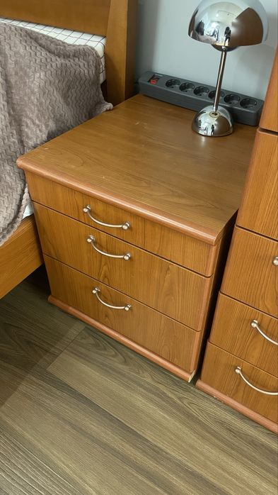 Спальный гарнитур