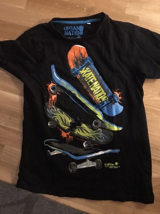 2 Tricouri C&A 12-13 ani (158-164 )