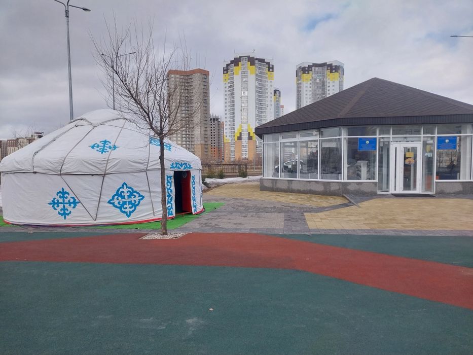 8 қанатты киіз үй