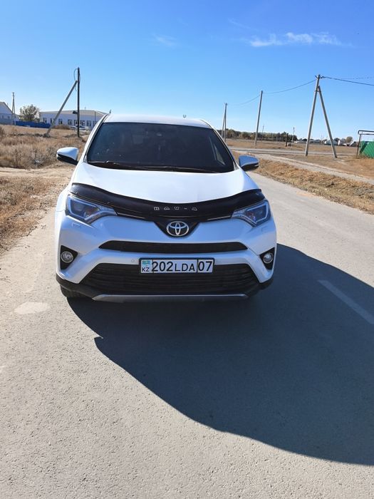 Машина хороший , без дтп.