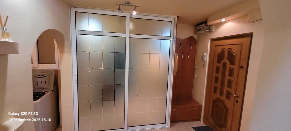 Inchiriez apartament 2 camere, Braila, str Tineretului , parter