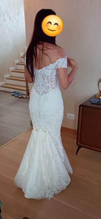 Vand rochie de mireasa