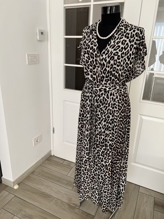 Rochie midi animal print, HM, marimea S