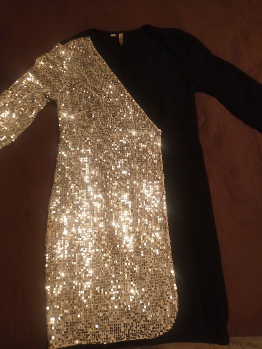 Продам нарядное платье