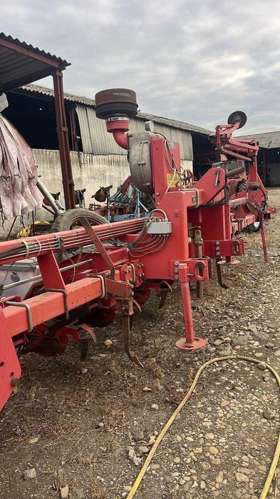 Vindem 2 semănătoare porumb INO BECKER