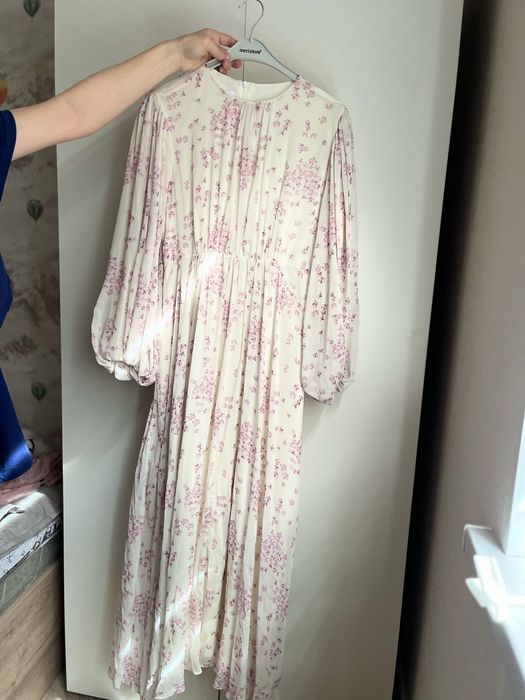 Көйлектер сатылады