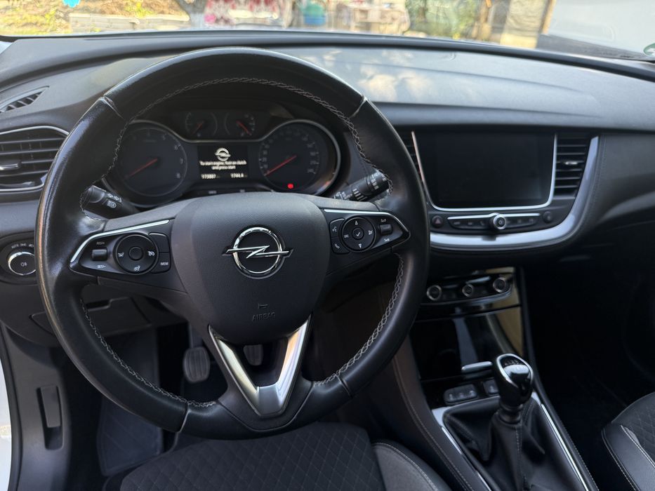 Opel Grandland X 2020